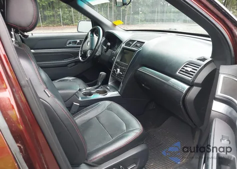 2016 Ford Explorer Sport z USA, uszkodzony, nr VIN 1FM5K8GT5GGB57390